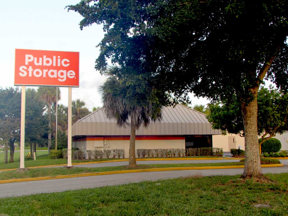 Public Storage - Lake Worth, FL
