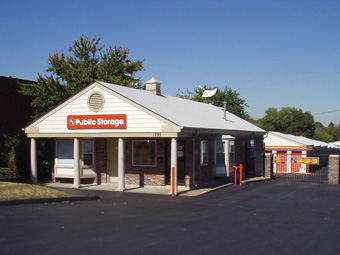 Public Storage - Florissant, MO