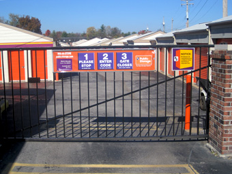 Public Storage - Florissant, MO