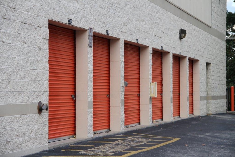 Public Storage - Altamonte Springs, FL