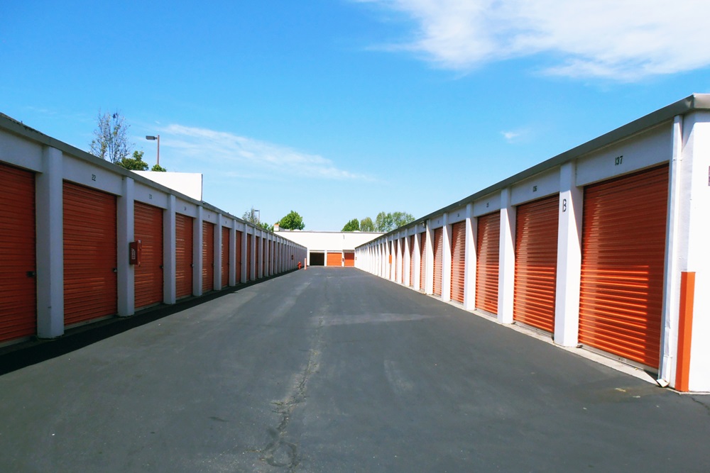 Public Storage - Alameda, CA