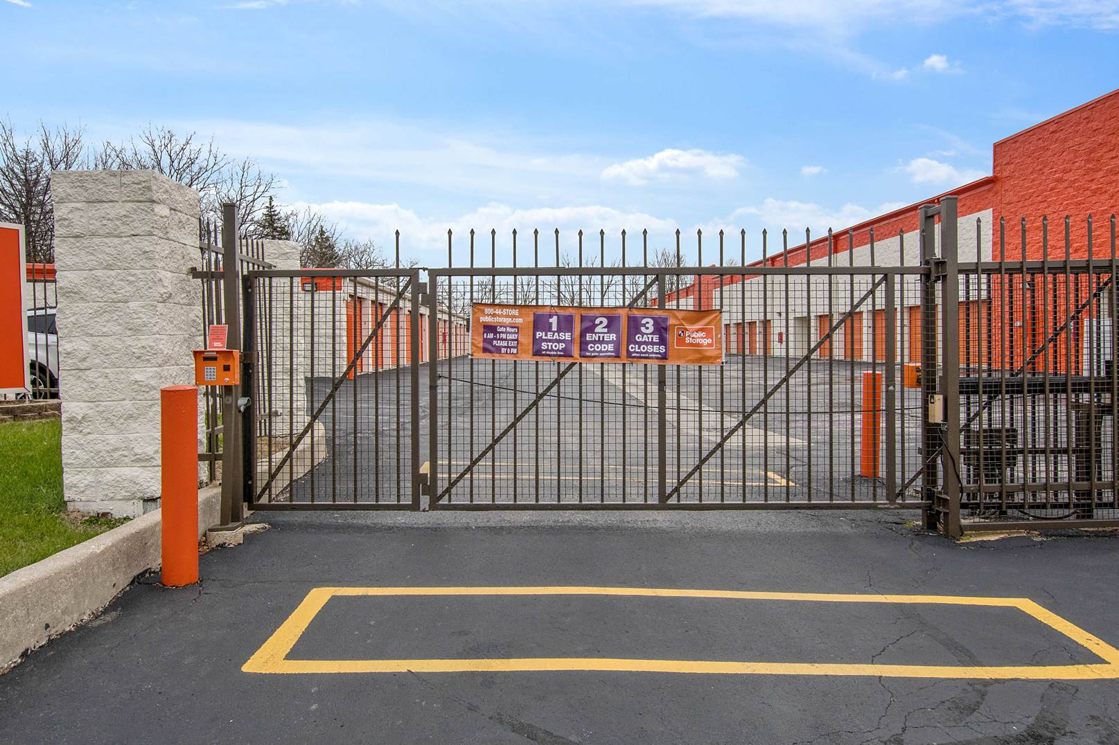 Public Storage - Willowbrook, IL