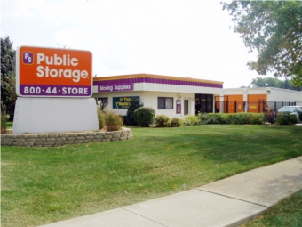 Public Storage - Roselle, IL