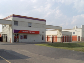 Public Storage - Carol Stream, IL