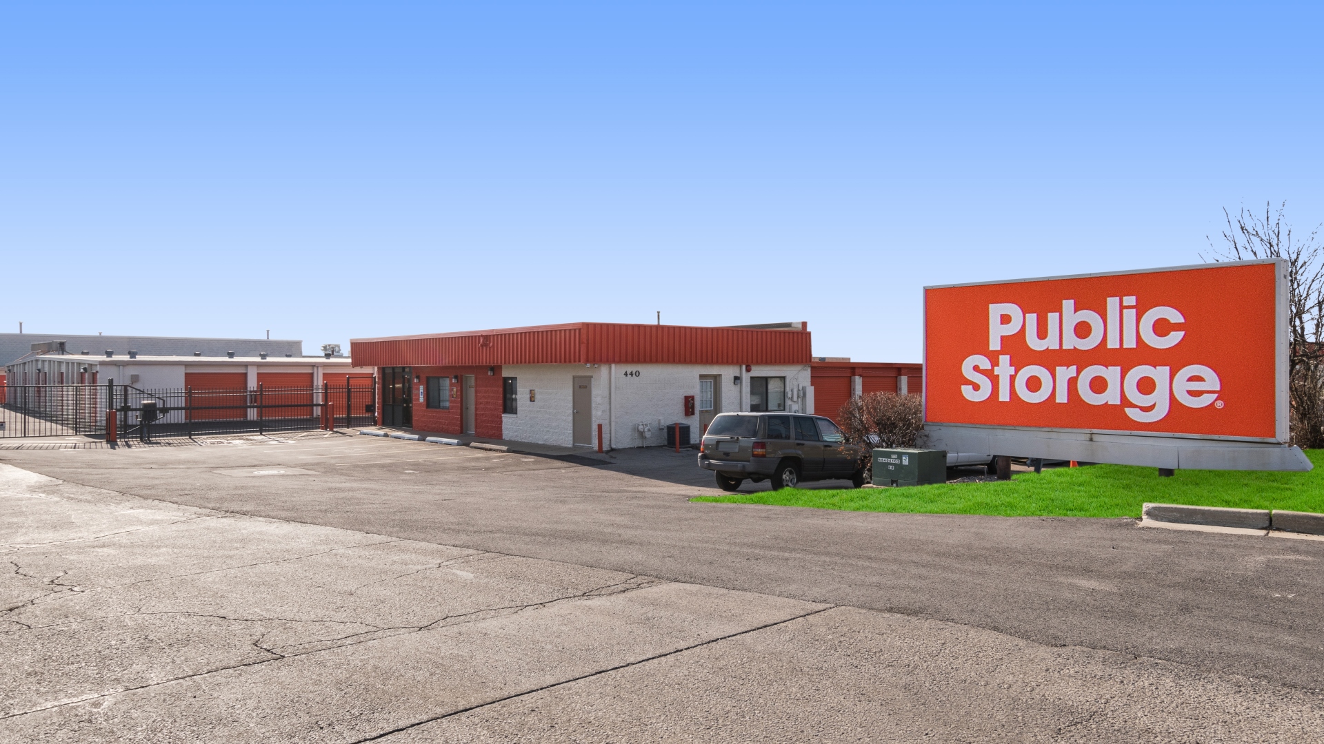 Public Storage - Carol Stream, IL