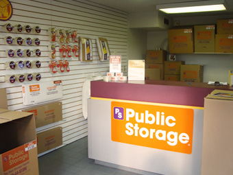 Public Storage - Livonia, MI