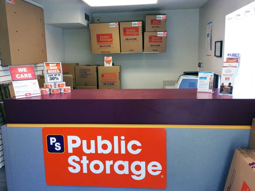 Public Storage - Livonia, MI