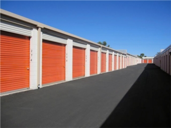 Public Storage - Ventura, CA