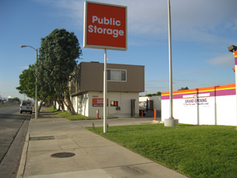 Public Storage Self Storage - Sun Valley, CA