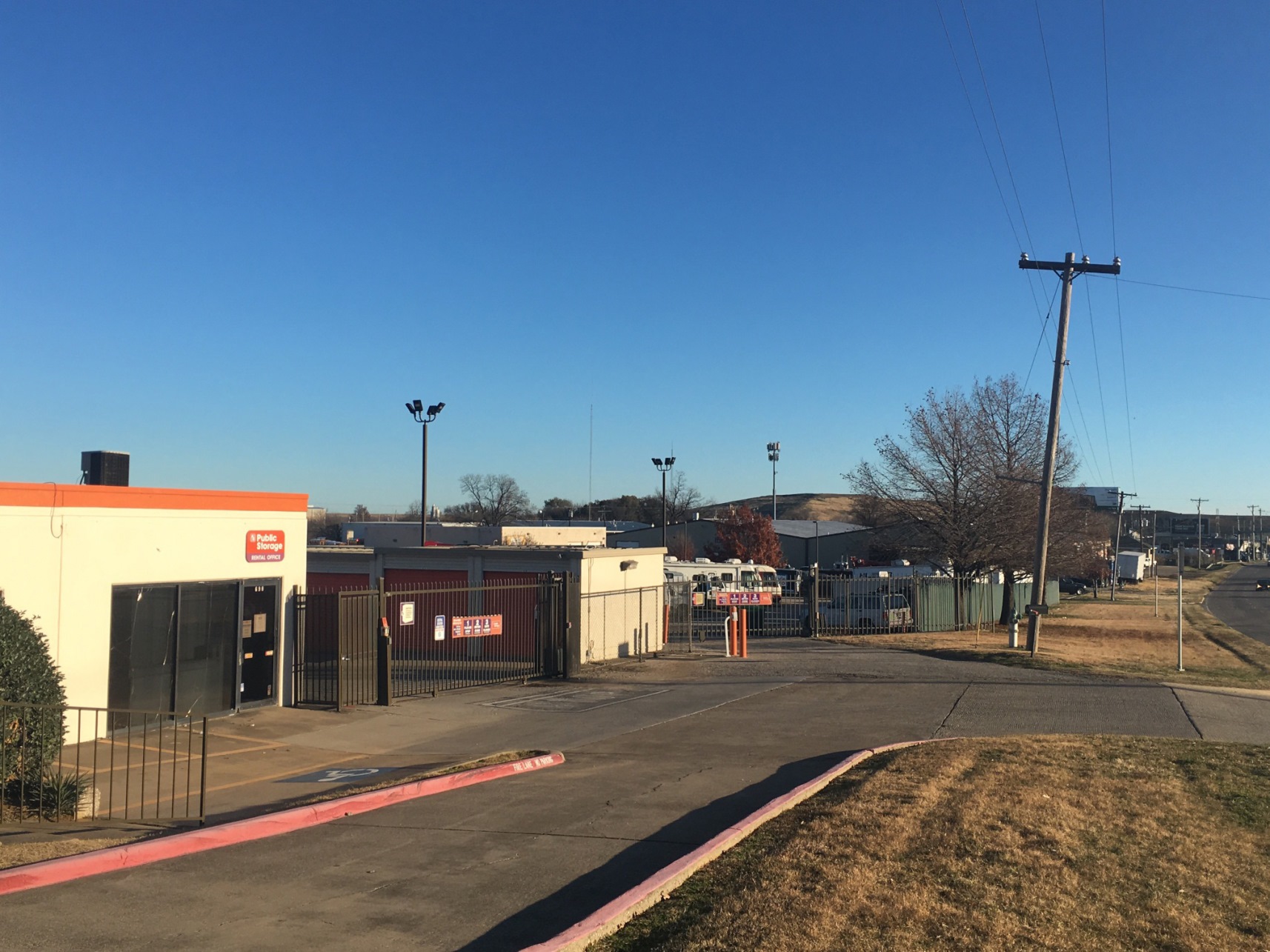 Public Storage - Lewisville, TX