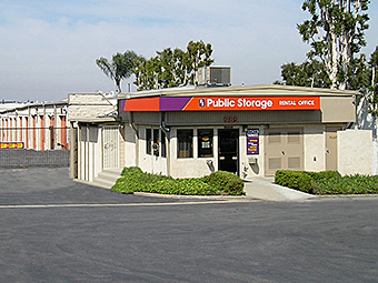 Public Storage - Walnut, CA