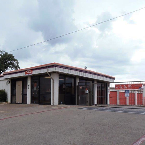 Public Storage - Carrollton, TX