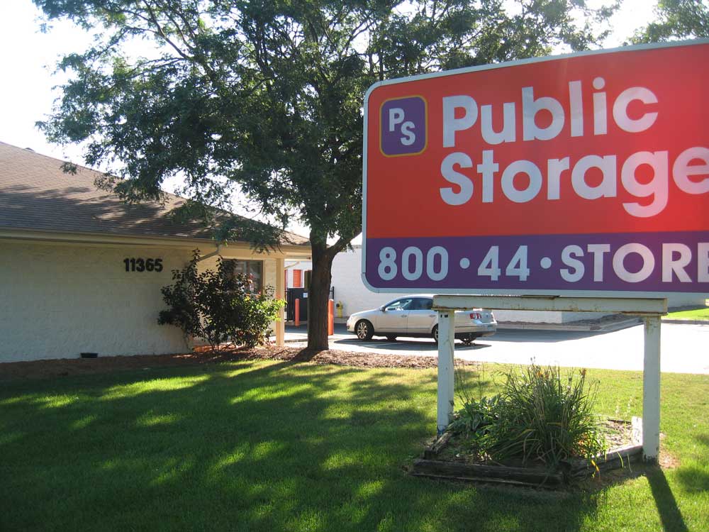 Public Storage - Minneapolis, MN