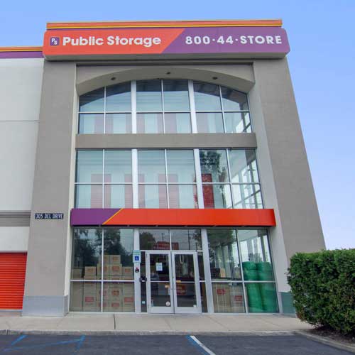 Public Storage - Farmingdale, NY